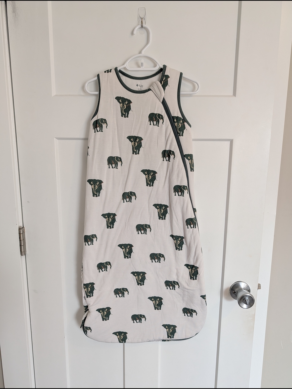 Kyte BABY Cream Sleep Sack with Green Elephant Pattern